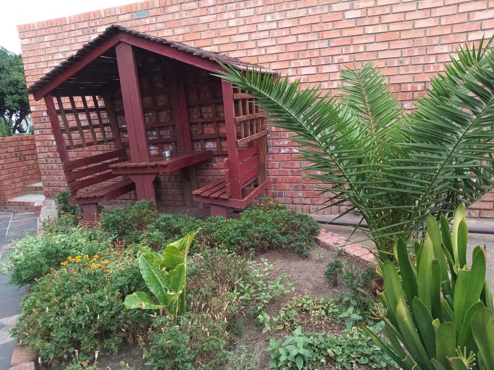 Sunrose Group Of Guesthouses Гарипдам Екстериор снимка