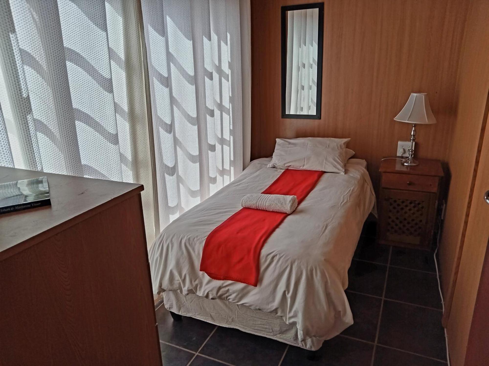 Sunrose Group Of Guesthouses Гарипдам Екстериор снимка