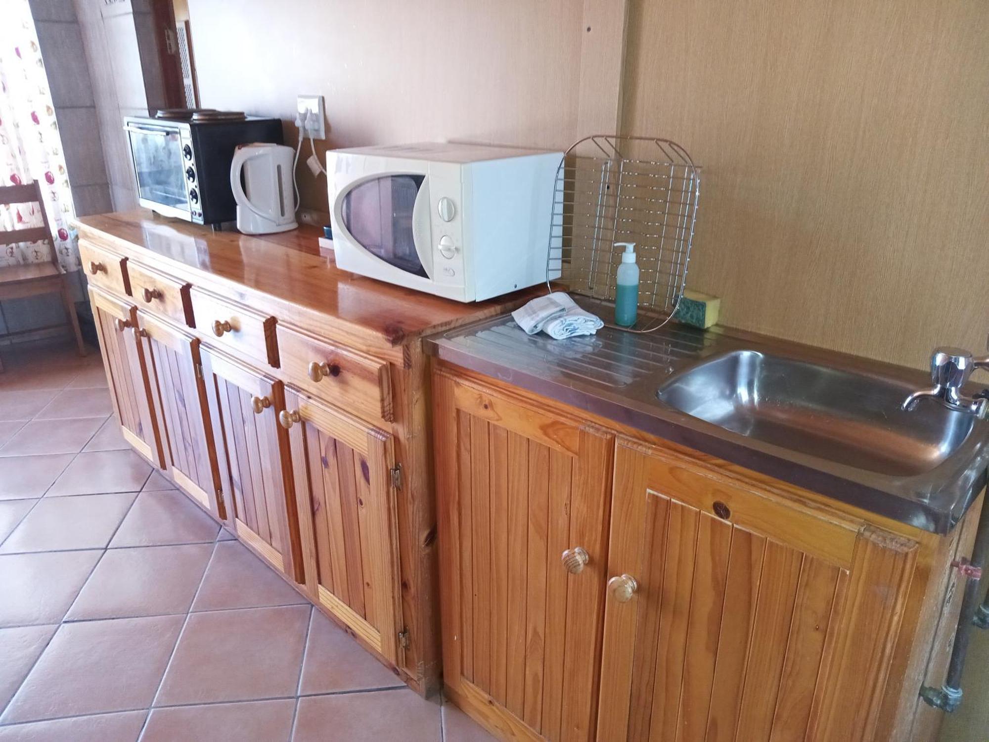 Sunrose Group Of Guesthouses Гарипдам Екстериор снимка