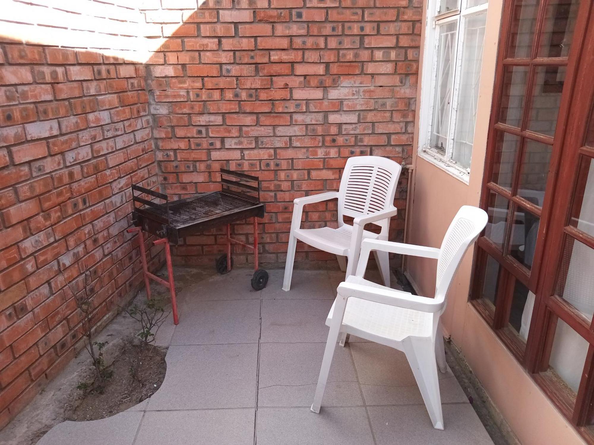 Sunrose Group Of Guesthouses Гарипдам Екстериор снимка